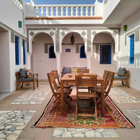 Beit El Ezz - La Grande Villa Ouled Yaneg Ngoại thất bức ảnh